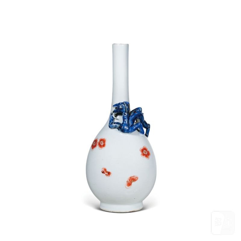 清康熙青花矾红描金盘螭长颈瓶
